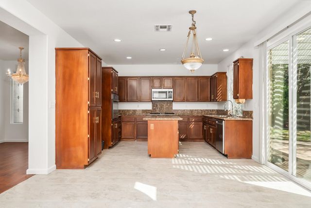 632 Fisher Cir, Folsom, CA 95630