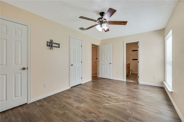 2609 Westwood Main Drive, Bryan, TX 77807