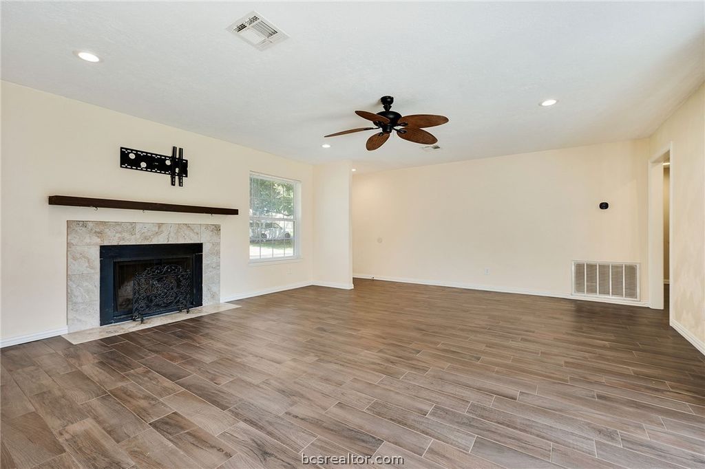 2609 Westwood Main Drive, Bryan, TX 77807 — photo 4