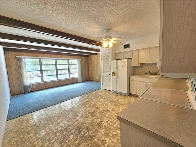 2284 PHILIPPINE DRIVE 39, Clearwater, FL 33763