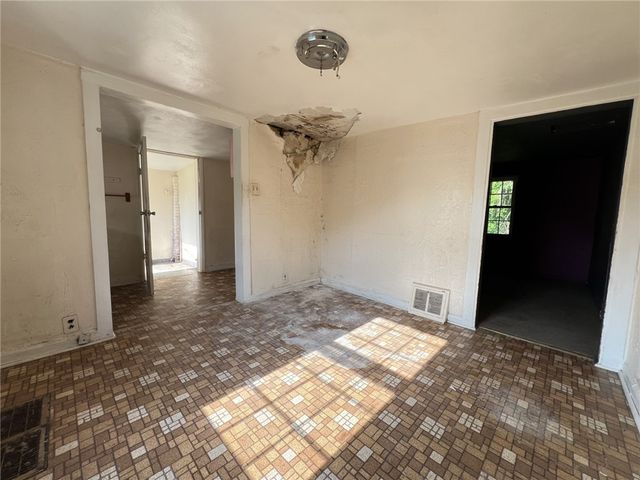 191 Brushwood Rd, North Union Twp, PA 15401