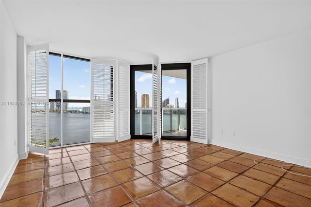 4000 Island Blvd 1507, Aventura, FL 33160