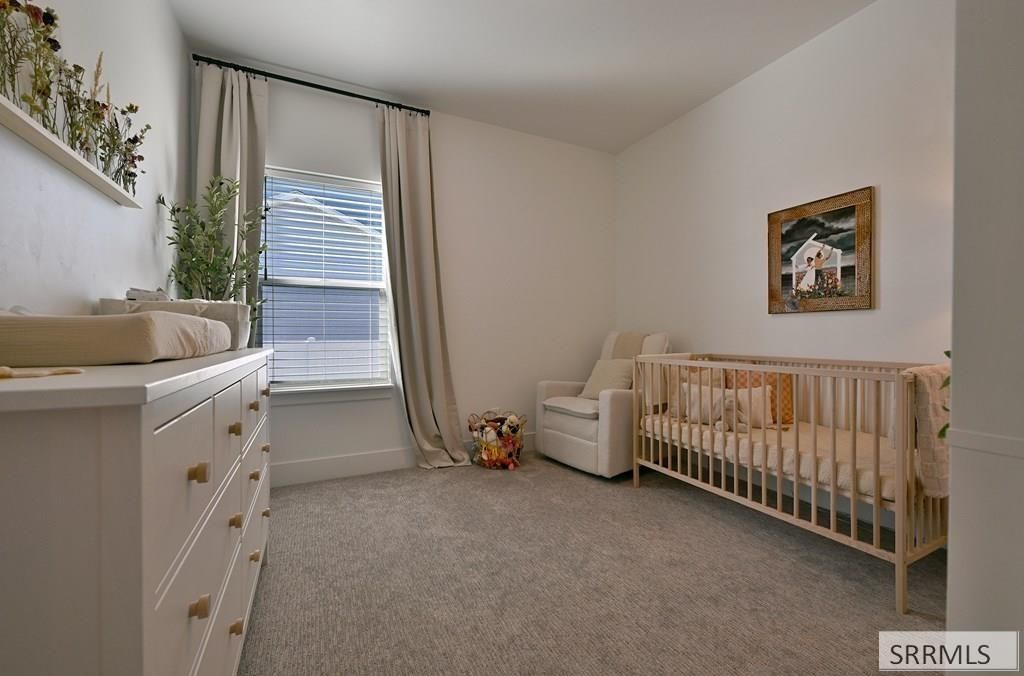 Image 12 of property listing at 1458 N 805 E, Shelley, ID 83274