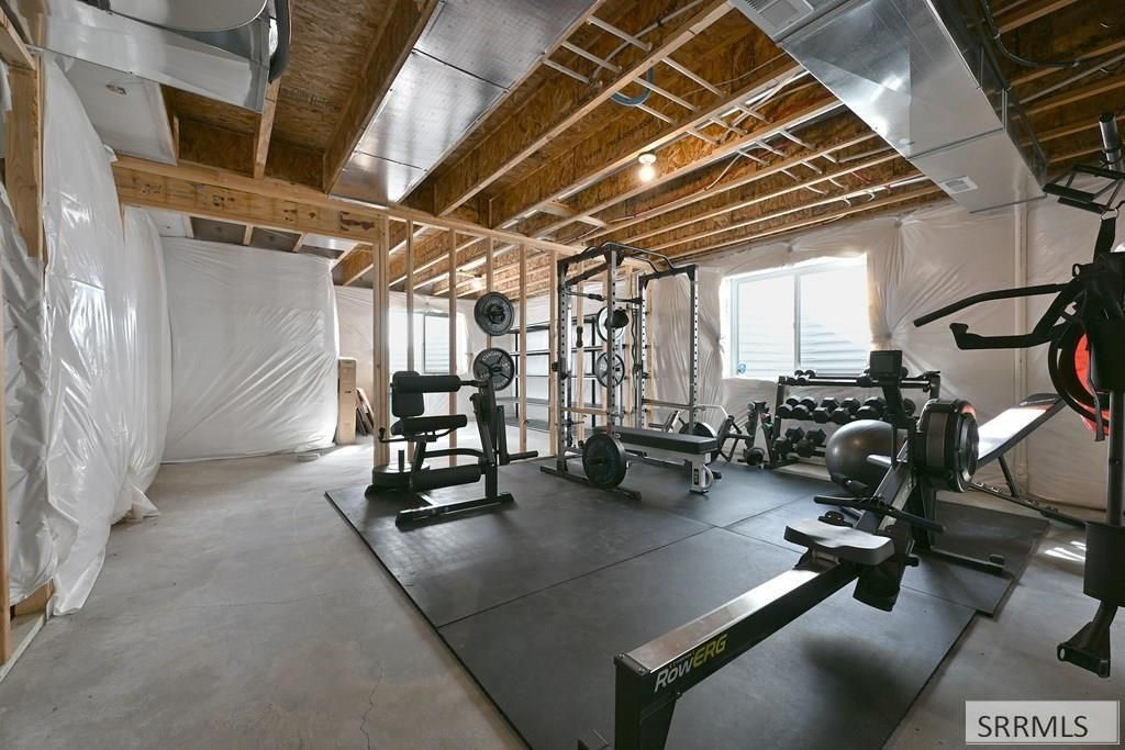 Image 18 of property listing at 1458 N 805 E, Shelley, ID 83274