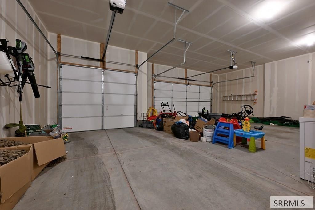 Image 21 of property listing at 1458 N 805 E, Shelley, ID 83274