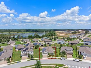 209 LUXMORE ROAD, Groveland, FL 34736