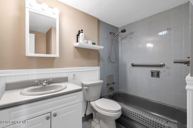56 Stephenville Boulevard, Red Bank, NJ 07701