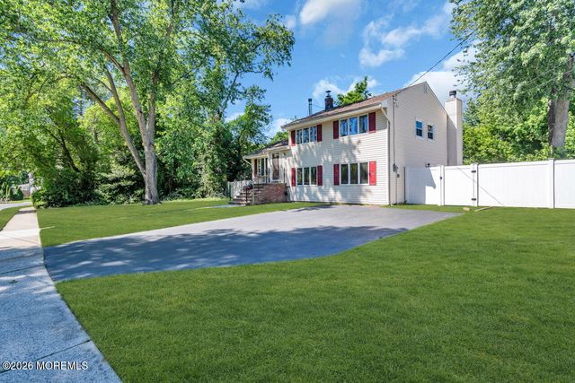 56 Stephenville Boulevard, Red Bank, NJ 07701
