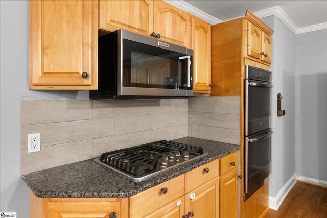 38 Jesse Court, Taylors, SC 29687