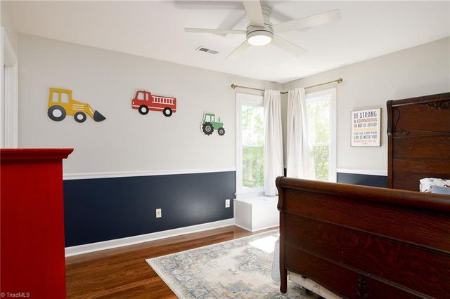 3007 Deercroft Lane, Clemmons, NC 27012