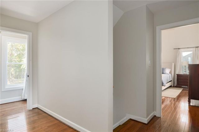3007 Deercroft Lane, Clemmons, NC 27012