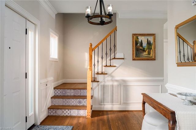 3007 Deercroft Lane, Clemmons, NC 27012