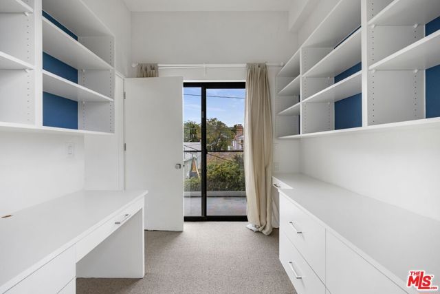 11367 Elderwood Street, Los Angeles, CA 90049