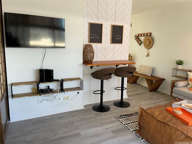 444 Nahua Street 1104, Honolulu, HI 96815