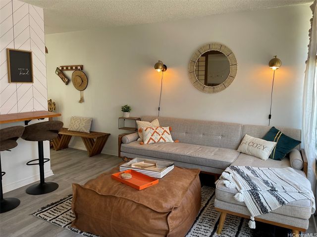 444 Nahua Street 1104, Honolulu, HI 96815