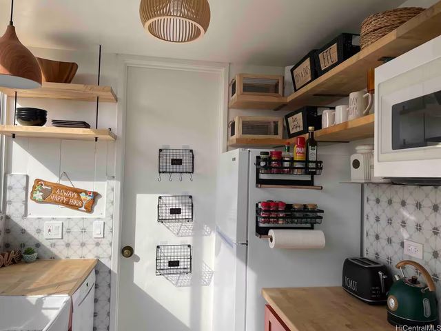 444 Nahua Street 1104, Honolulu, HI 96815