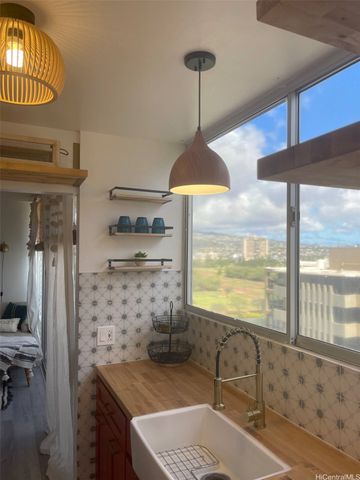 444 Nahua Street 1104, Honolulu, HI 96815