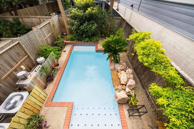 1202 Marconi Street, Houston, TX 77019