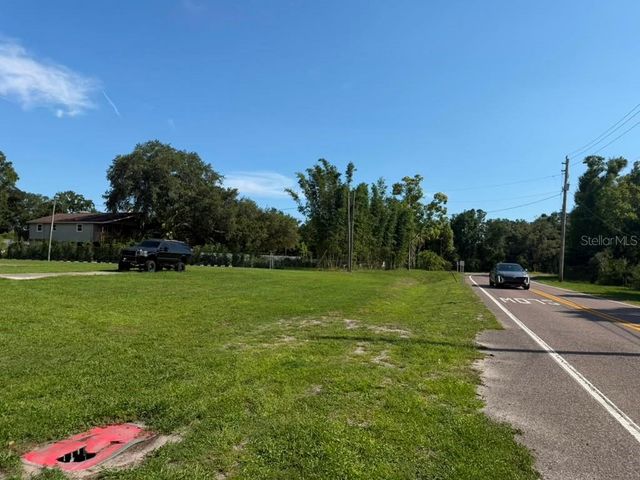 8844 S MOBLEY ROAD, Tampa, FL 33626