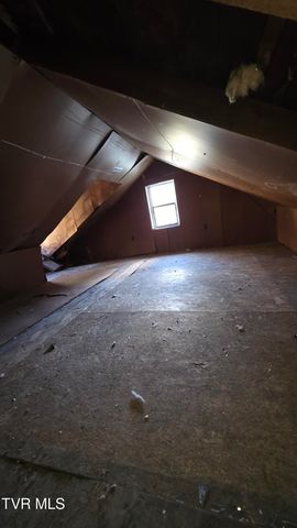 1822 Derby, Appalachia, VA 24216