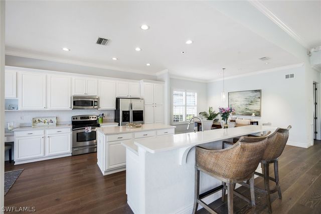 10009 St Moritz DR, Miromar Lakes, FL 33913