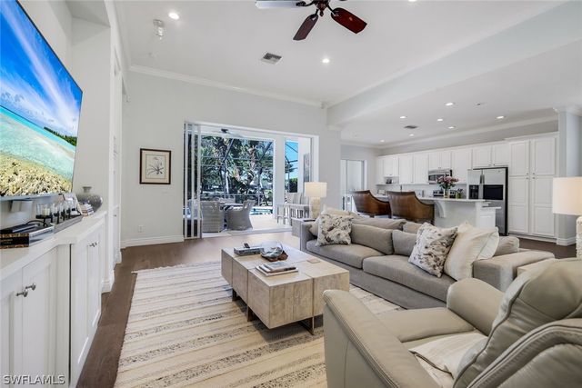 10009 St Moritz DR, Miromar Lakes, FL 33913