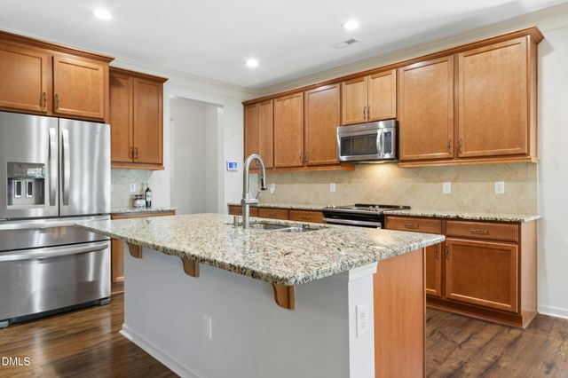 112 Congaree Drive, Holly Springs, NC 27540