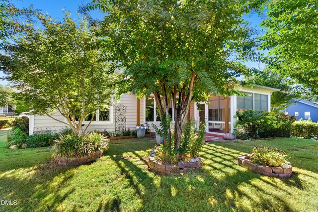 112 Congaree Drive, Holly Springs, NC 27540