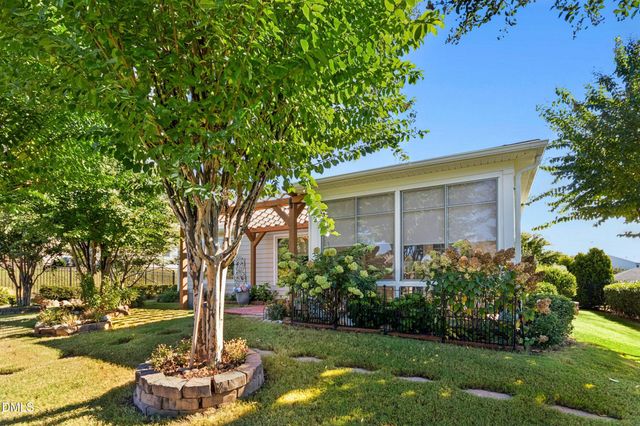 112 Congaree Drive, Holly Springs, NC 27540