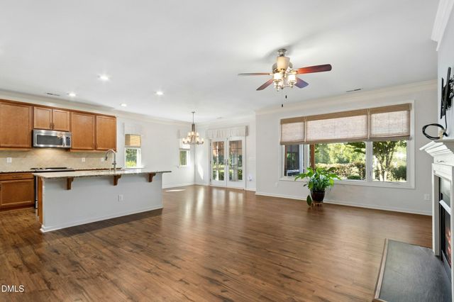 112 Congaree Drive, Holly Springs, NC 27540