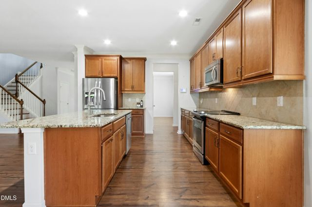 112 Congaree Drive, Holly Springs, NC 27540