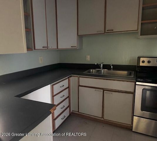 3112 Shetland Road, Lansing, MI 48911