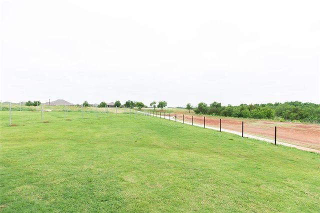 11528 NW 134th Terrace, Piedmont, OK 73078