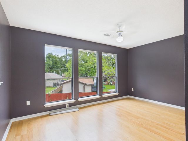 7107 Seminole Street, Baytown, TX 77521