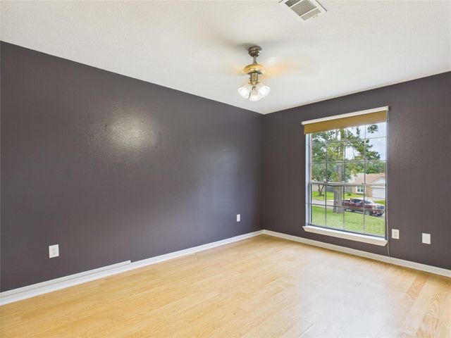 7107 Seminole Street, Baytown, TX 77521