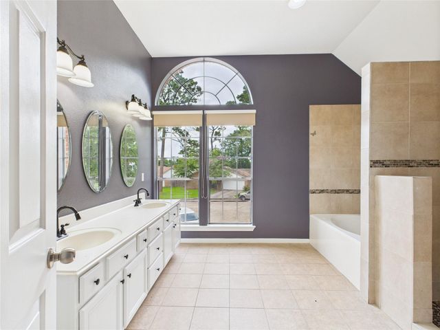 7107 Seminole Street, Baytown, TX 77521