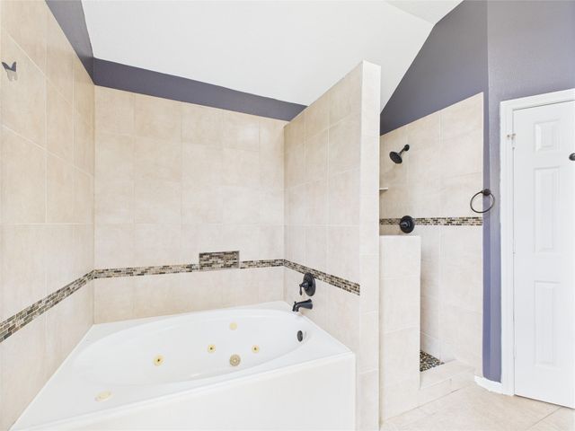 7107 Seminole Street, Baytown, TX 77521