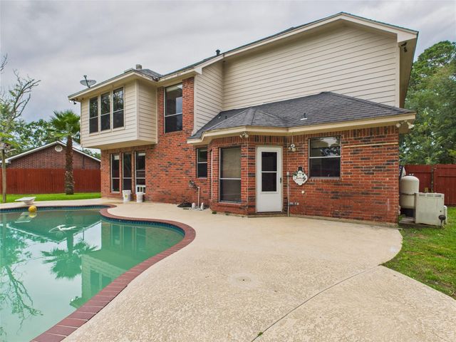 7107 Seminole Street, Baytown, TX 77521