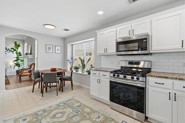 2306 Clover Ridge DR, Cedar Park, TX 78613