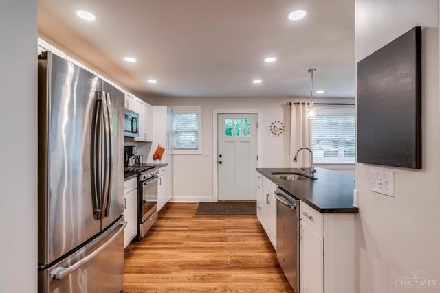 4430 Simpson Avenue, Cincinnati, OH 45227