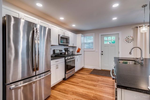 4430 Simpson Avenue, Cincinnati, OH 45227