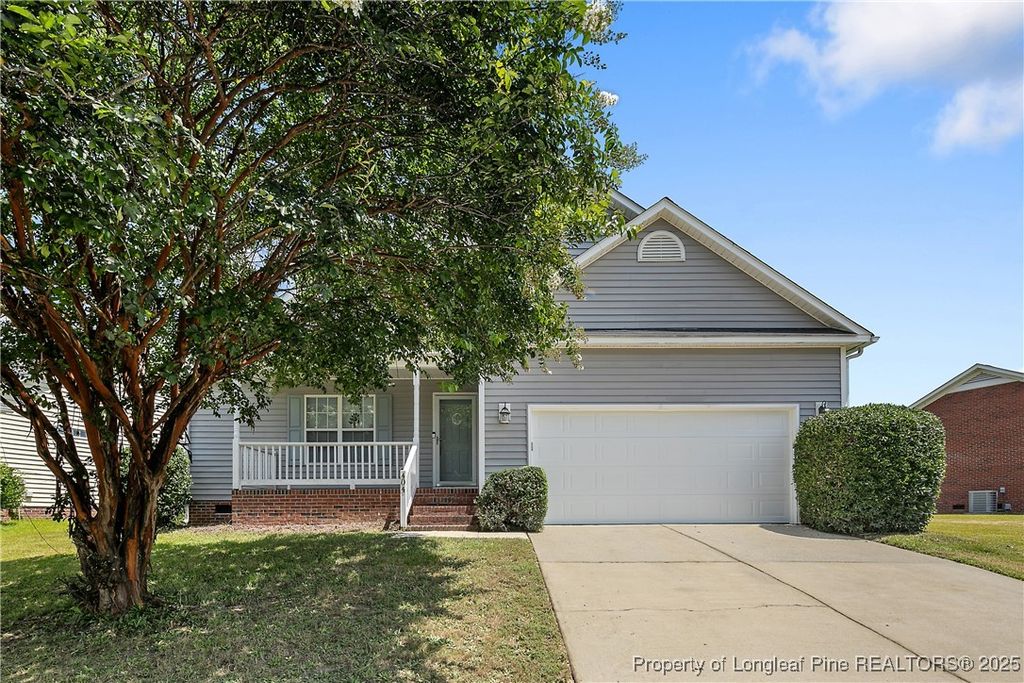 404 Sharpsburg Road, Fayetteville, NC 28311