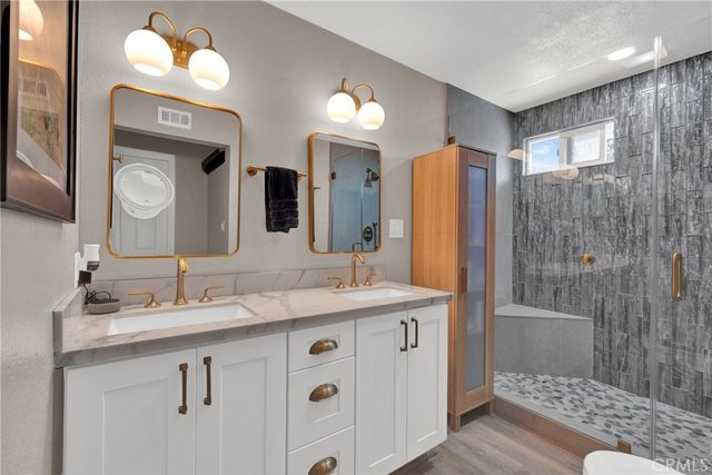 122 N Carousel, Anaheim, CA 92806
