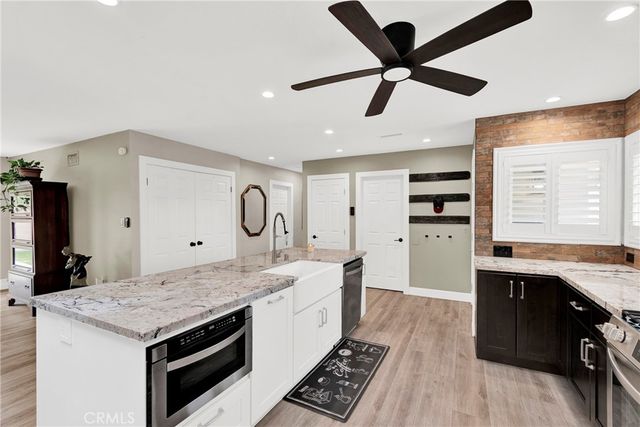 122 N Carousel, Anaheim, CA 92806