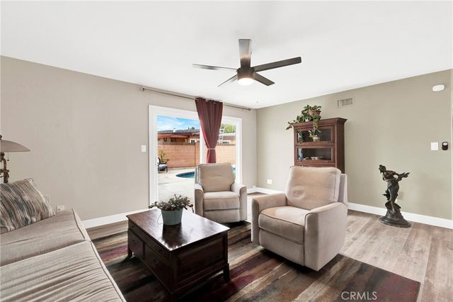 122 N Carousel, Anaheim, CA 92806