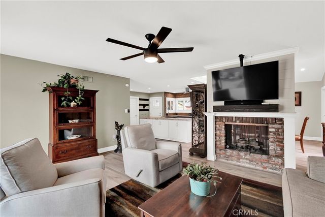 122 N Carousel, Anaheim, CA 92806