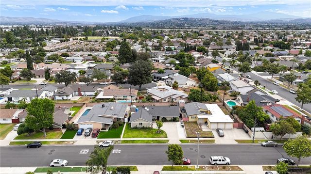 122 N Carousel, Anaheim, CA 92806
