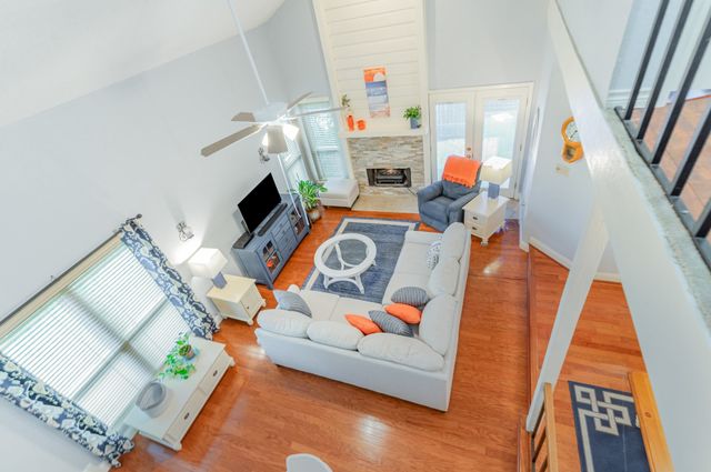 336 Melrose Drive 10C, Richardson, TX 75080