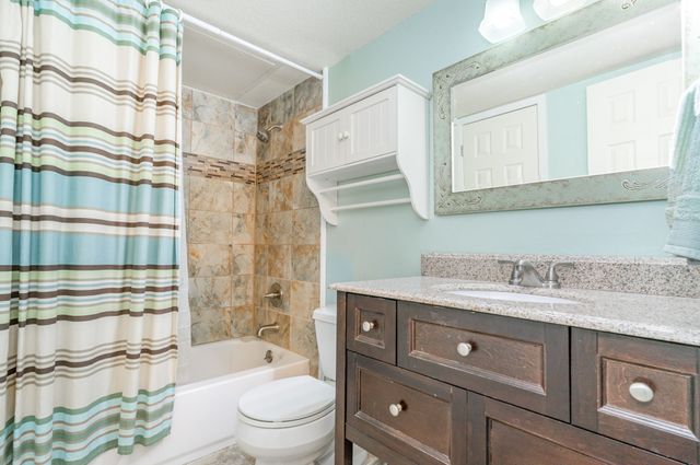 336 Melrose Drive 10C, Richardson, TX 75080