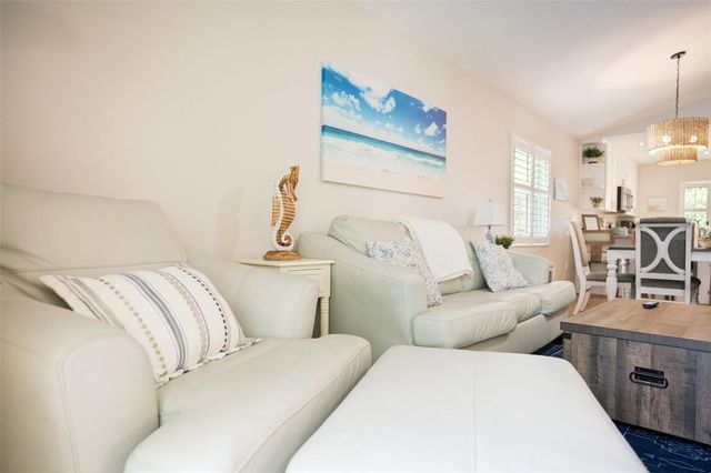 2051 ROSELAWN STREET, Sarasota, FL 34231